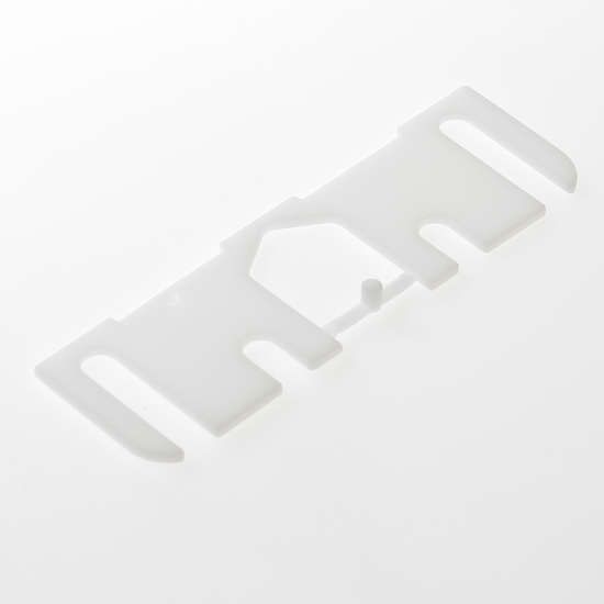 Afbeeldingen van Axa Onderlegplaat 2mm kunststof wit voor Heavy Duty scharnier 114 x 89mm 1140-02-95