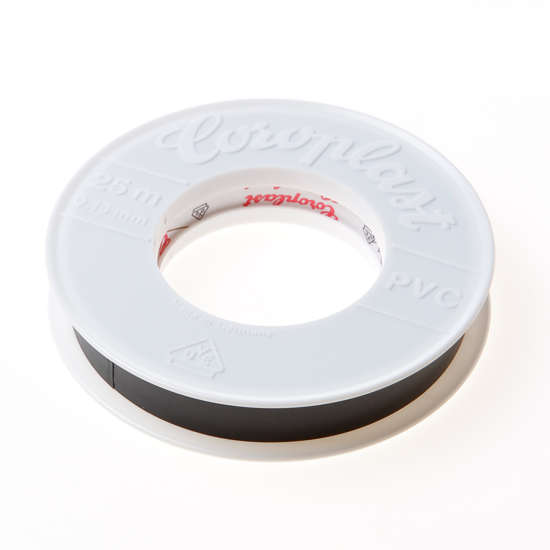 Afbeeldingen van Coroplast 302 tape zwart 15mm x 25 meter